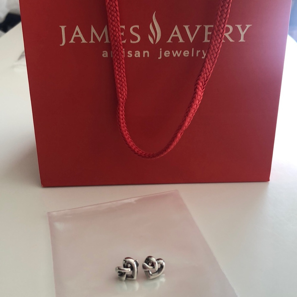 James Avery Heart Knot Posts